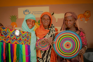 Les femmes trouvent au centre un lieu d’écoute pour parler de leurs difficultés. © B. Coulibaly / HI